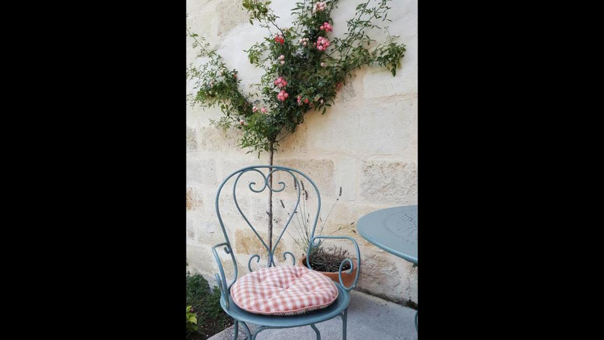 Chambre Saint Emilion - Le Clos D'Antan Les Artigues-de-Lussac Eksteriør bilde